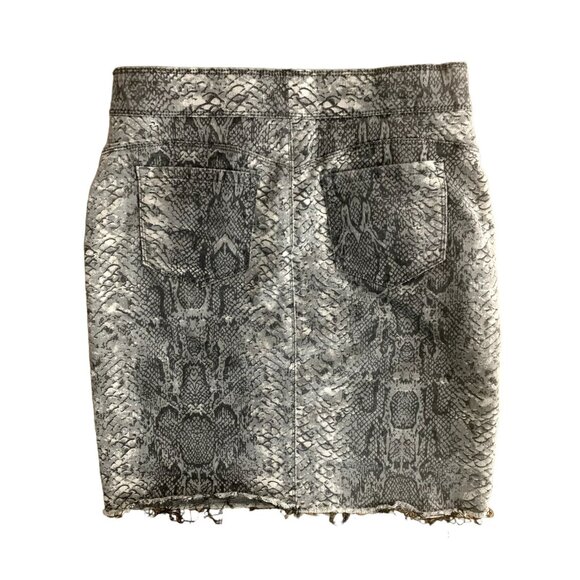 Coco Carmen Gray Snake Print Denim Mini Skirt With Frayed Hem Medium - Picture 10 of 13